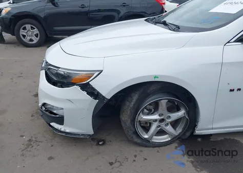 2020 Chevrolet Malibu Lt from USA, damaged, VIN 1G1ZD5ST5LF090918